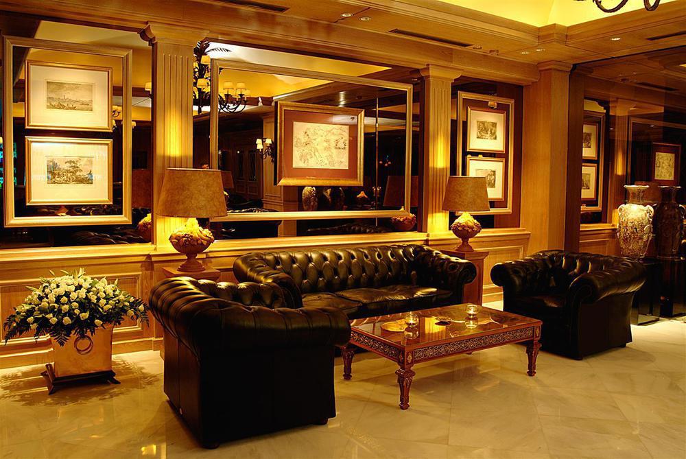 Отель Royal Olympic 5*
